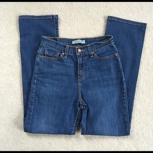 Levi’s Perfectly Slimming Straight 512 Jeans - Size: 6